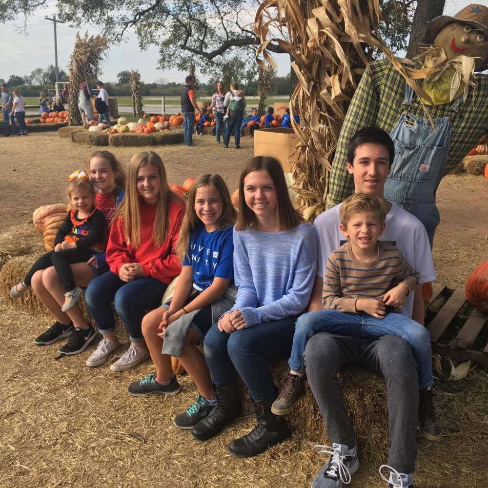 Meet your Posher, Stephanie